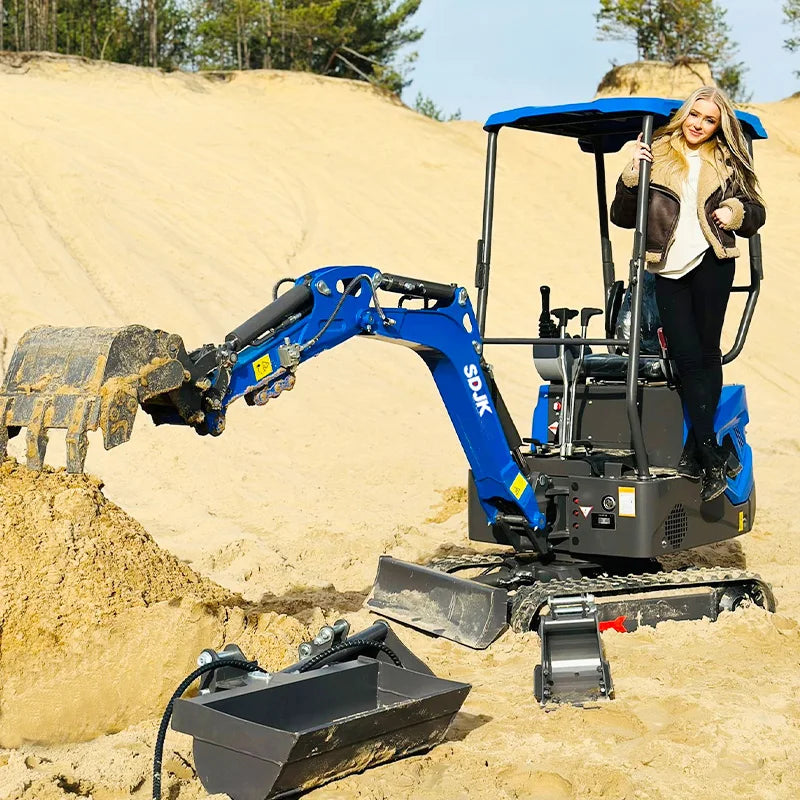 Hot selling mini excavator, multifunctional tracked agricultural excavator, 1 customized enclosed excavator for quick delivery